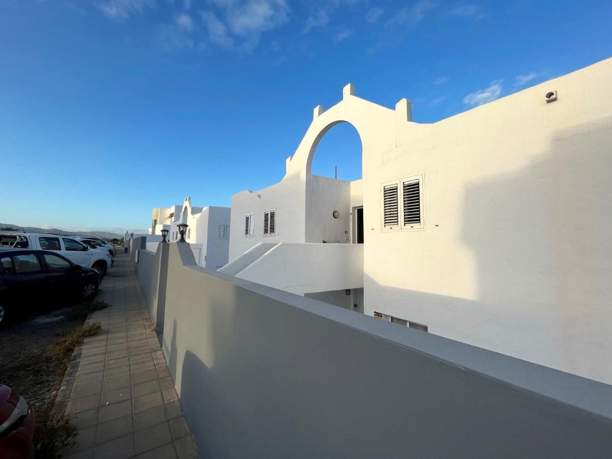 Cactus Del Mar Apartment Tarajalejo Bagian luar foto