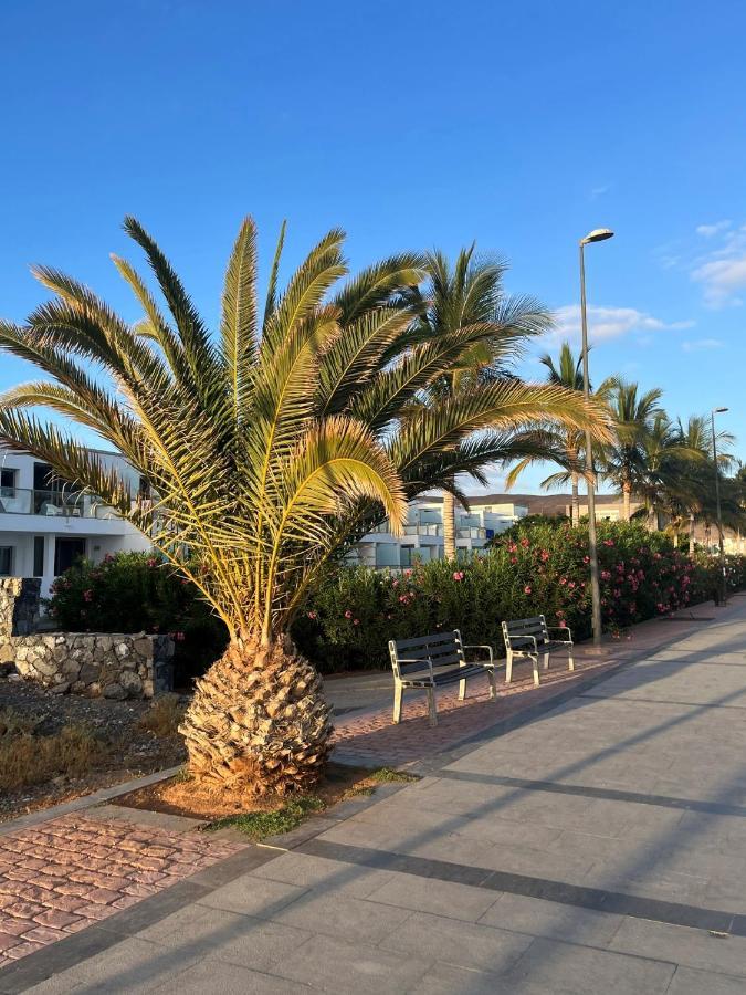 Cactus Del Mar Apartment Tarajalejo Bagian luar foto